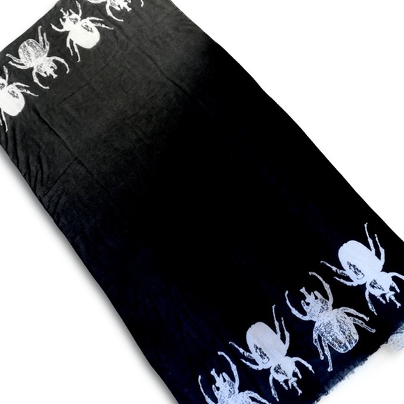 Long Scarf with Scarabs along both ends Unique - Picture 6 of 6